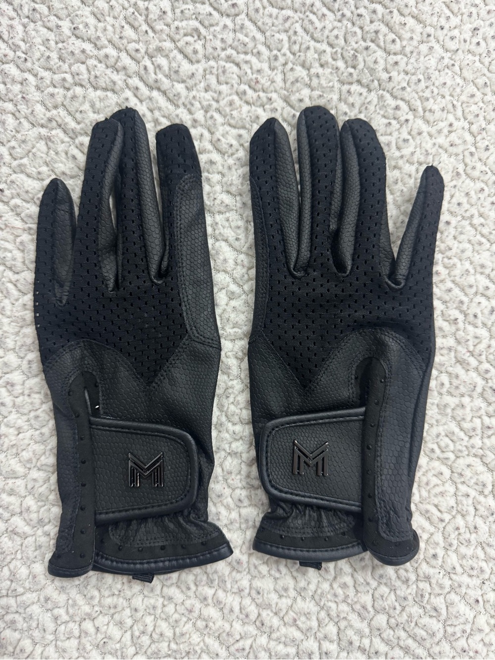 NWOT Maximilian Equestrian Ava Riding Gloves Navy/Black Size 6 (XS)